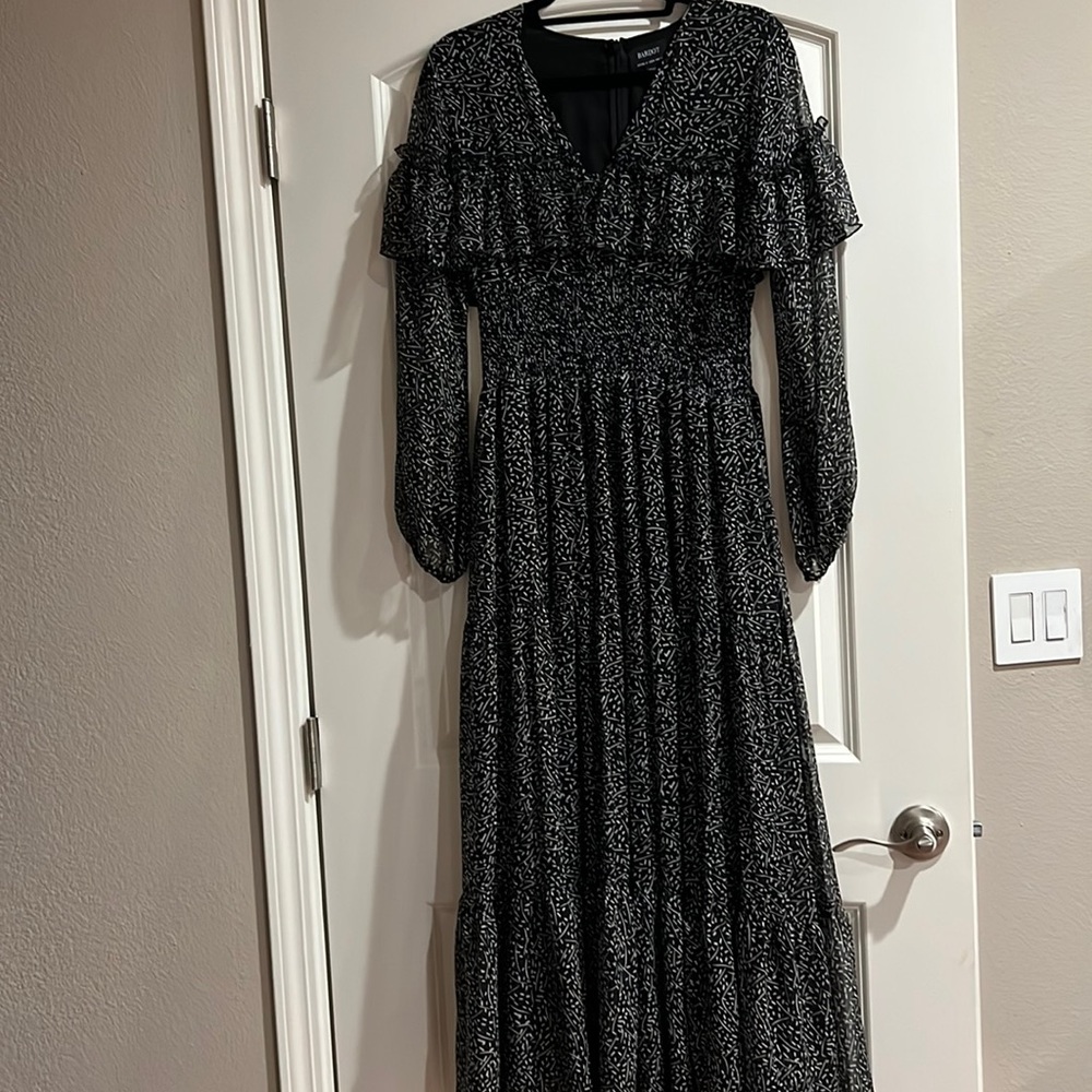 Black and white Bardot kind dress. Size Medium/US 8